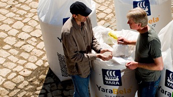 Choosing a sulphur fertiliser